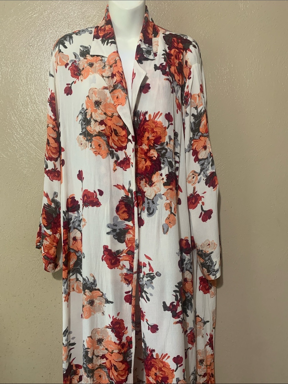 Carole Christian size L Long Sleeve Floral Duster White Orange & Burgundy - Picture 2 of 4